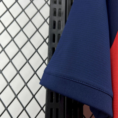 Camisa Seleção da Espanha I 2026 - Masculina Adidas Torcedor - Vermelho e Azul