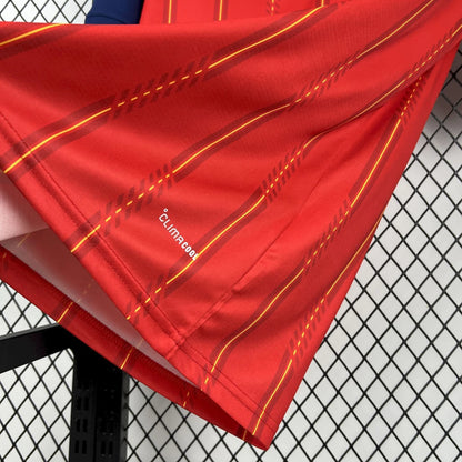 Camisa Seleção da Espanha I 2026 - Masculina Adidas Torcedor - Vermelho e Azul